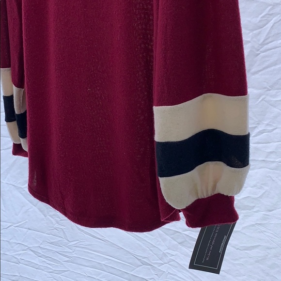 NWT COLORBLOCK BUBBLE SLEEVE SWEATER - Picture 3 of 3